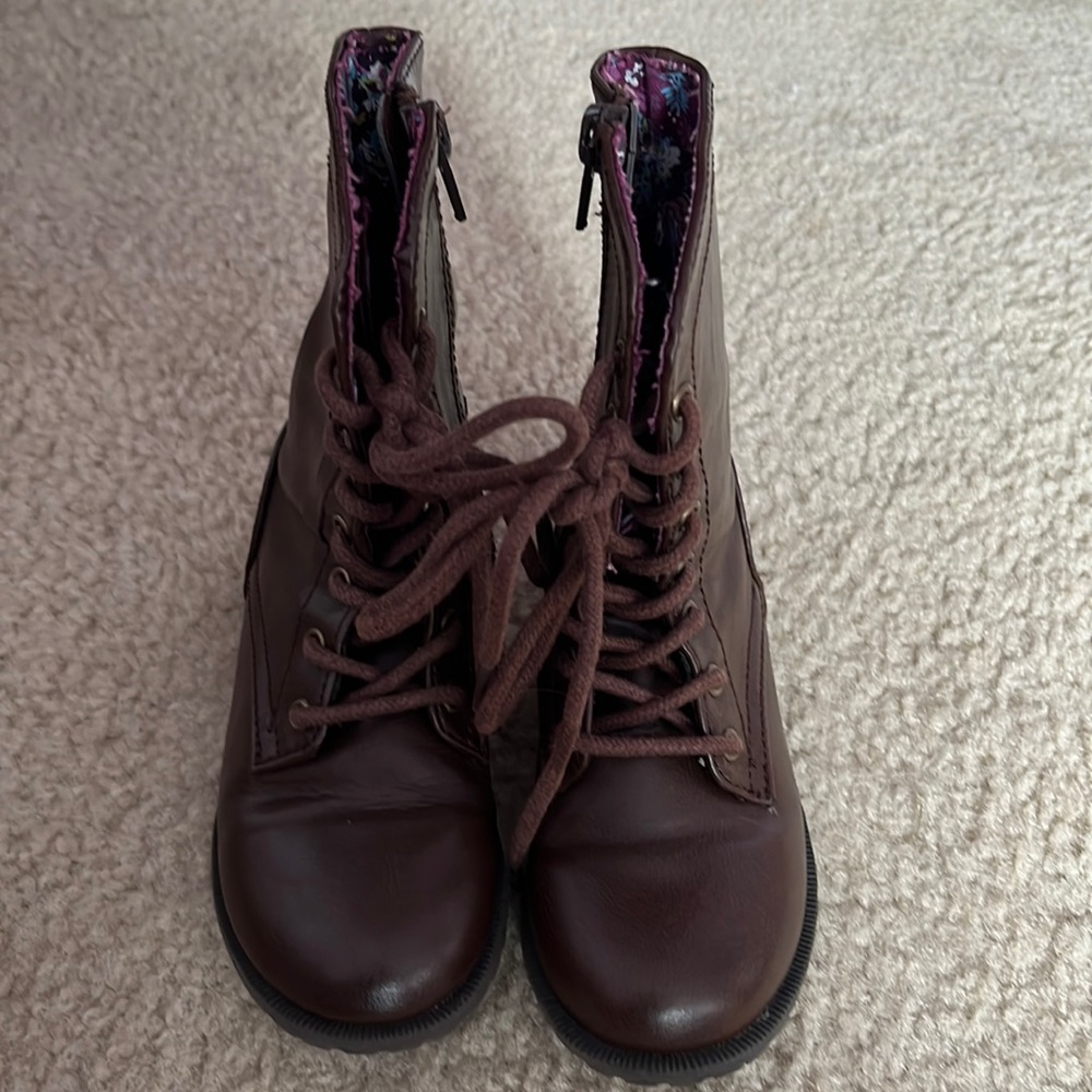 Tall brown toddler boots